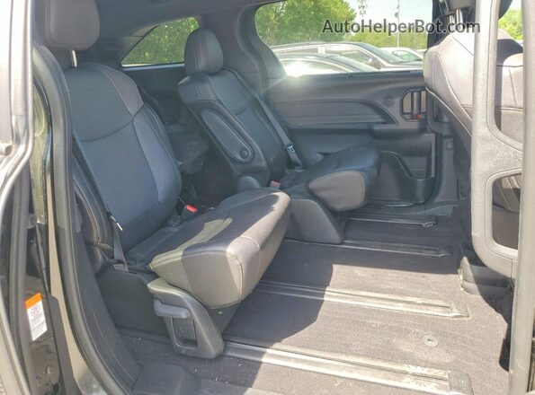 5TDCSKFC9RS120281 2024 TOYOTA SIENNA Black Սալոնի հետևի տեսք