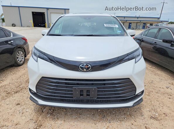 5TDCSKFC9TS227533 2026 TOYOTA SIENNA White Vista frontal