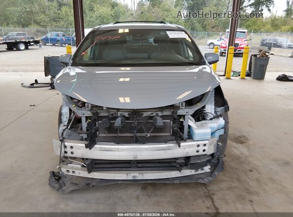 5TDCSKFCXPS087112 2023 TOYOTA SIENNA Silver უკანა სალონის ხედი