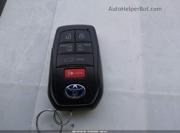 5TDCSKFCXPS087112 2023 TOYOTA SIENNA Silver წინა პანელის ხედი