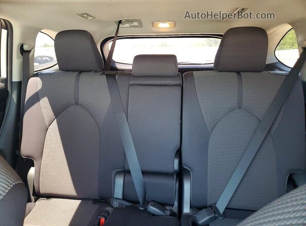 5TDCZRAH4MS077520 2021 TOYOTA HIGHLANDER White Widok tylnych siedzeń