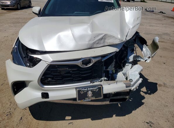 5TDCZRAH4MS077520 2021 TOYOTA HIGHLANDER White Widok komory silnika