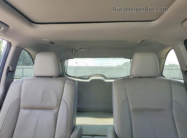 5TDDCRFH2GS018453 2016 TOYOTA HIGHLANDER White Widok tylnych siedzeń