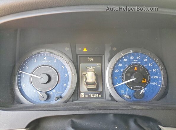 5TDDK3DC8GS131010 2016 TOYOTA SIENNA White Вид щитка приладів