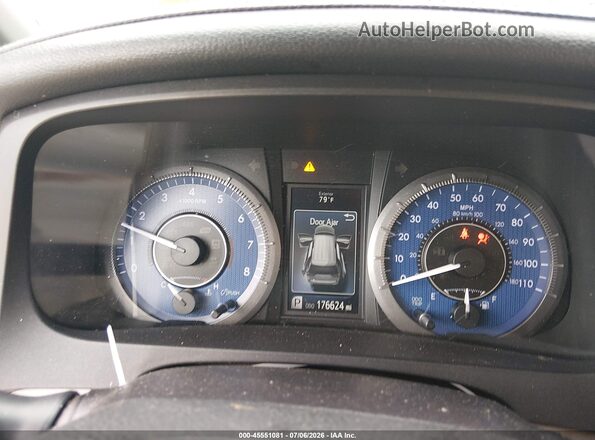 5TDDK3DC8GS135297 2016 TOYOTA SIENNA Silver Vista de los asientos traseros