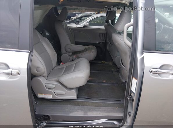 5TDDK3DC8GS135297 2016 TOYOTA SIENNA Silver Vista de la etiqueta del VIN