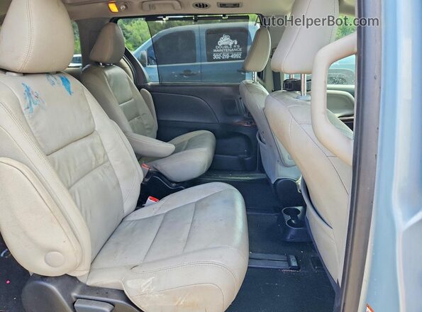 5TDDK3DCXGS132675 2016 TOYOTA SIENNA Blue Widok wnętrza z tyłu