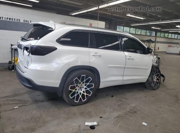 5TDDKRFH0GS329110 2016 TOYOTA HIGHLANDER White 