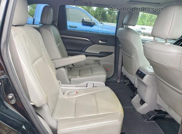 5TDDKRFH2GS307898 2016 TOYOTA HIGHLANDER Black უკანა სალონის ხედი