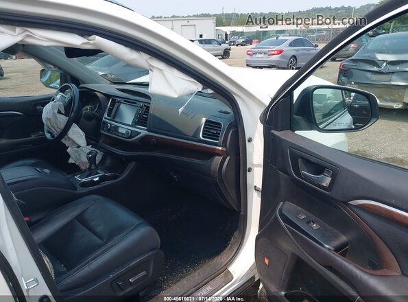 5TDDKRFH3GS352154 2016 TOYOTA HIGHLANDER White Вид салону спереду