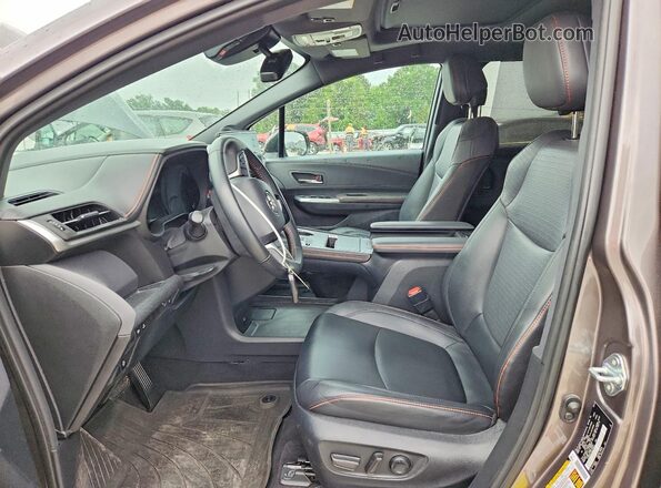 5TDDRKEC0NS104837 2022 TOYOTA SIENNA Gray Front interior view