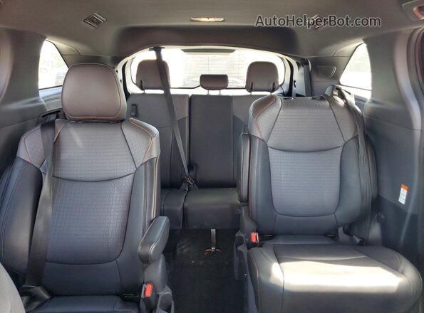 5TDDRKEC1MS034845 2021 TOYOTA SIENNA Red უკანა სავარძლების ხედი