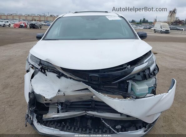 5TDDRKEC2MS068244 2021 TOYOTA SIENNA White Instrument cluster view
