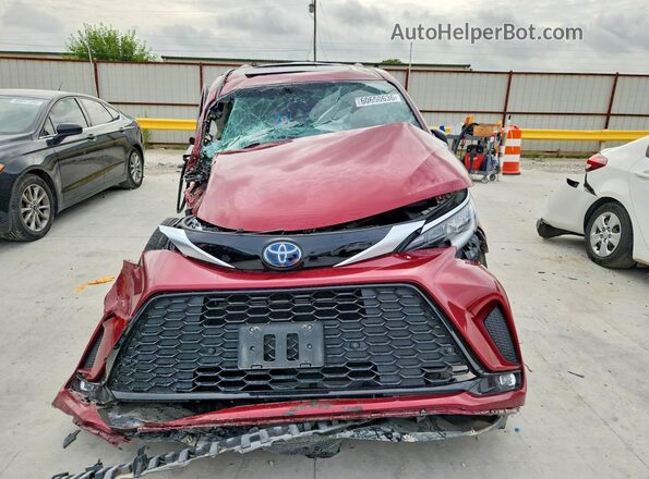 5TDDRKEC3PS159432 2023 TOYOTA SIENNA Red წინა ხედი