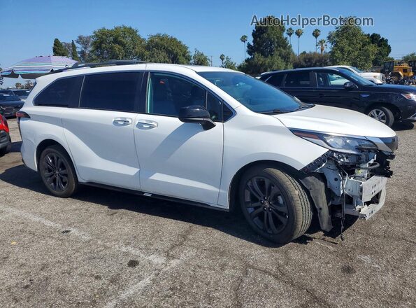 5TDDRKEC7NS105063 2022 TOYOTA SIENNA White Przód prawy