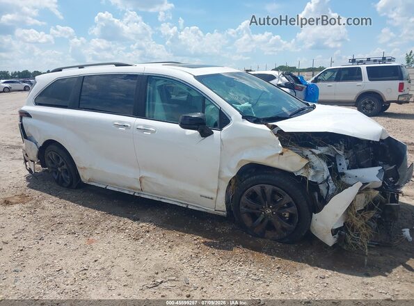 5TDDRKECXMS004131 2021 TOYOTA SIENNA Белый Вид щитка приборов