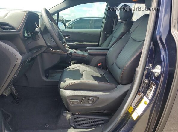 5TDDRKECXRS204322 2024 TOYOTA SIENNA Blue Front interior view