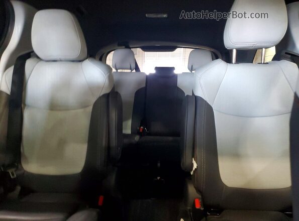 5TDDSKFC0PS093313 2023 TOYOTA SIENNA Silver Rear seats view