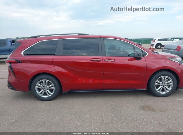 5TDDSKFC1PS097533 2023 TOYOTA SIENNA Красный Вид задней части салона