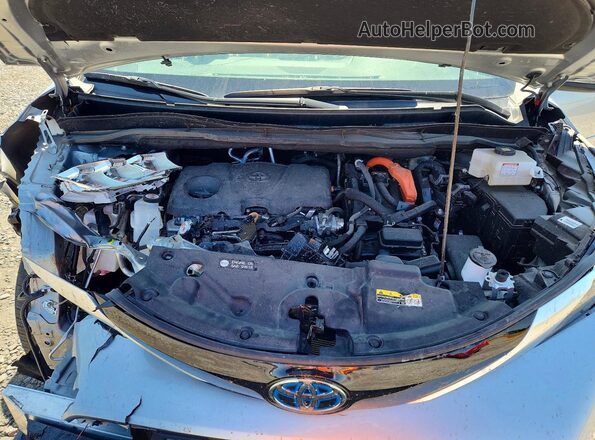 5TDDSKFC3RS146332 2024 TOYOTA SIENNA Silver Widok komory silnika