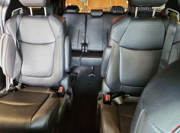5TDDSKFC3SS169261 2025 TOYOTA SIENNA Gray Rear seats view