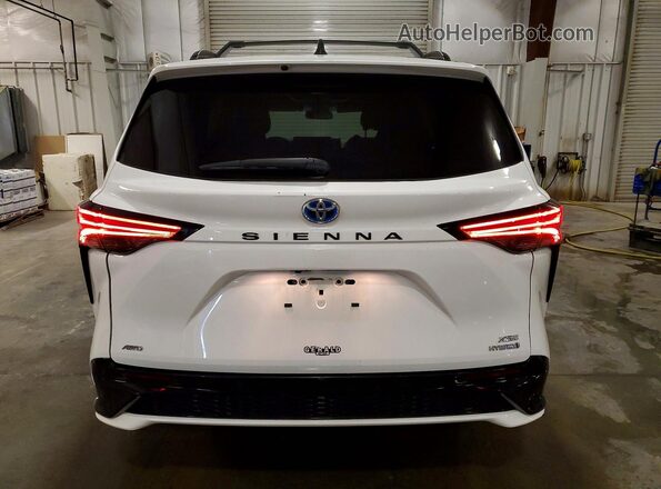 5TDDSKFC5MS033622 2021 TOYOTA SIENNA White Вид ззаду