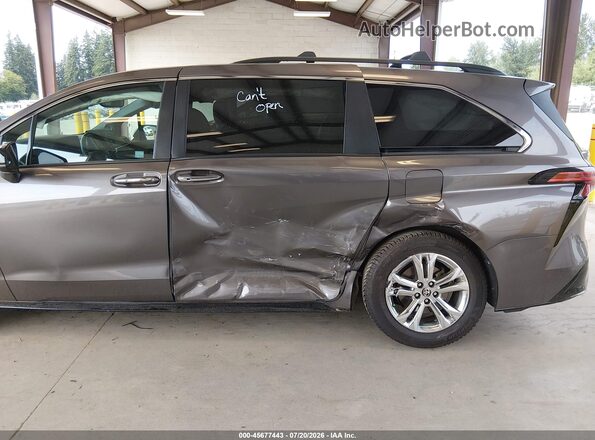 5TDDSKFC5NS060496 2022 TOYOTA SIENNA Gray წინა ხედი