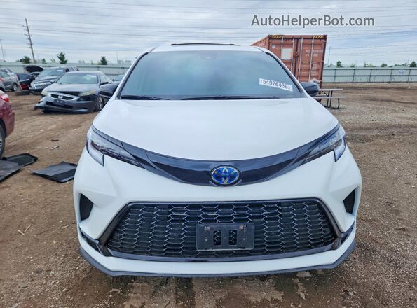 5TDDSKFC6RS136734 2024 TOYOTA SIENNA White Widok z przodu