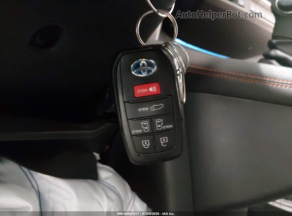 5TDDSKFC7PS085161 2023 TOYOTA SIENNA Burgundy Առջևի վահանակի տեսք