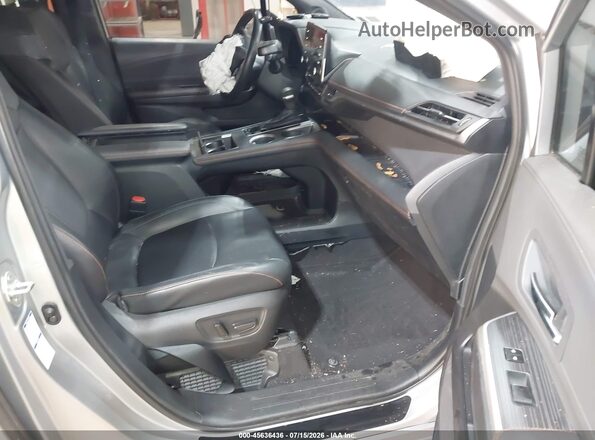 5TDDSKFC9NS065779 2022 TOYOTA SIENNA Silver Вид салону спереду