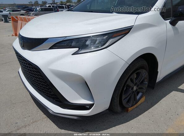 5TDDSKFC9RS129731 2024 TOYOTA SIENNA White Դիմացի տեսք