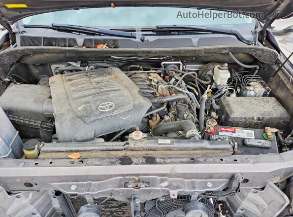 5TDDY5G17JS161692 2018 TOYOTA SEQUOIA Charcoal Vista del compartimento del motor