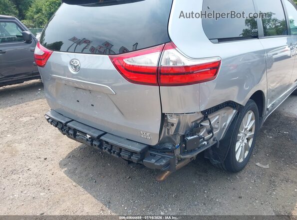 5TDDZ3DC0HS165780 2017 TOYOTA SIENNA Серебряный 