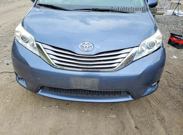 5TDDZ3DC0HS183177 2017 TOYOTA SIENNA Teal Engine compartment view