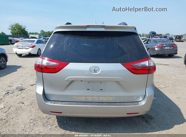 5TDDZ3DC0LS248795 2020 TOYOTA SIENNA Silver 