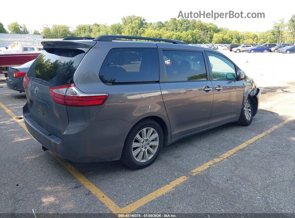 5TDDZ3DC1HS163584 2017 TOYOTA SIENNA Gray Rear right