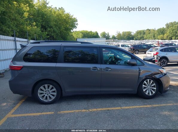 5TDDZ3DC1HS163584 2017 TOYOTA SIENNA Gray Rear interior view