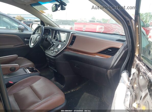 5TDDZ3DC3HS146480 2017 TOYOTA SIENNA Black წინა სალონის ხედი