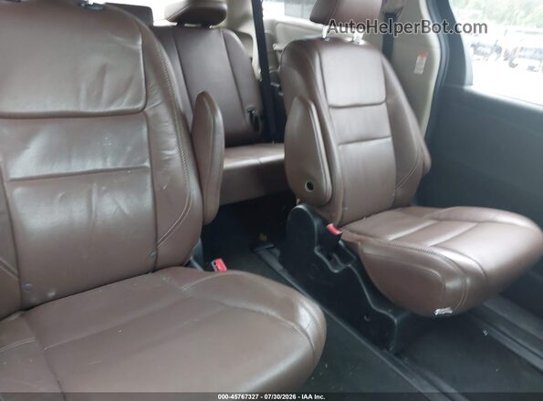 5TDDZ3DC5HS166021 2017 TOYOTA SIENNA Black Vista de la etiqueta del VIN