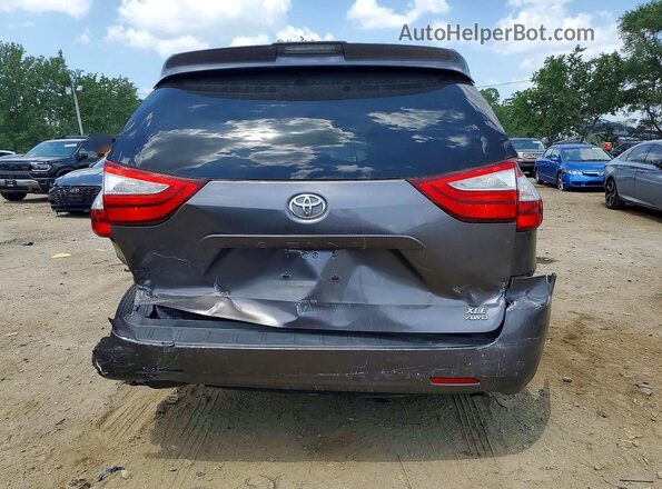 5TDDZ3DC5JS199686 2018 TOYOTA SIENNA Gray Հետևի տեսք
