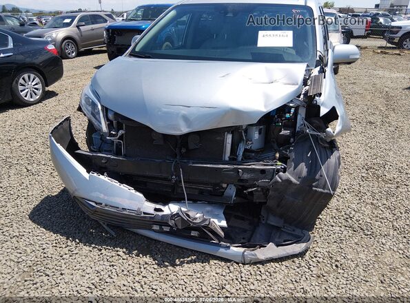 5TDDZ3DC7KS227375 2019 TOYOTA SIENNA Silver Вид спереду