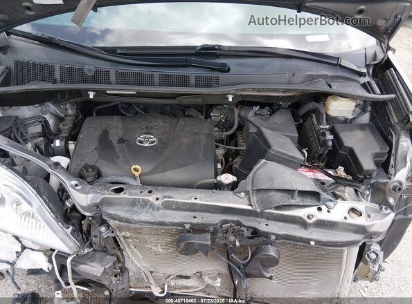 5TDDZ3DC8HS174050 2017 TOYOTA SIENNA Beige Widok z tyłu