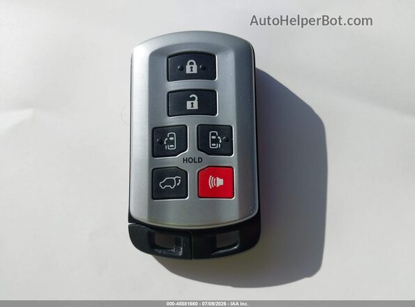 5TDDZ3DC8LS251170 2020 TOYOTA SIENNA Silver Widok deski rozdzielczej