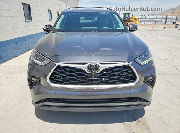 5TDDZRBH2MS526826 2021 TOYOTA HIGHLANDER Gray Front view