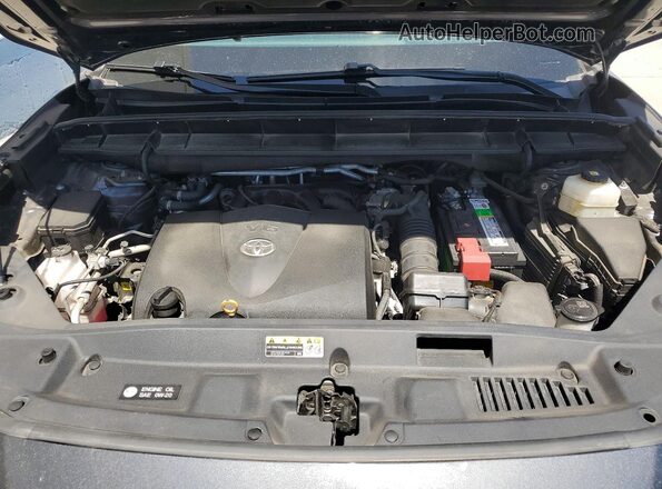 5TDDZRBH2MS526826 2021 TOYOTA HIGHLANDER Gray Rear interior view