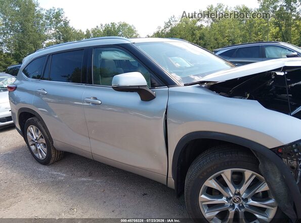 5TDDZRBH3LS015267 2020 TOYOTA HIGHLANDER Gray Rear interior view