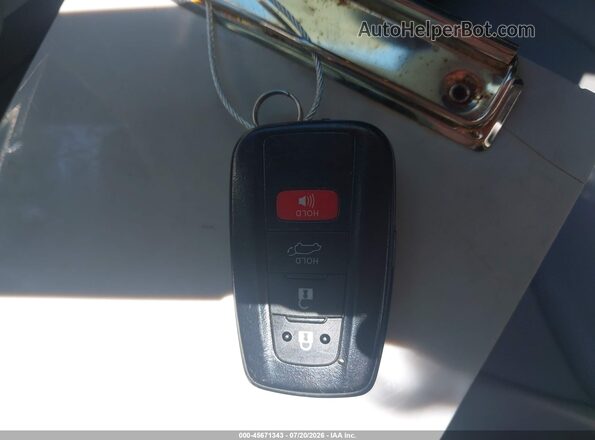 5TDDZRBH7MS540219 2021 TOYOTA HIGHLANDER Серебряный Вид панели приборов