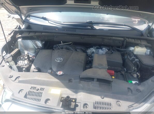 5TDDZRFH0JS847608 2018 TOYOTA HIGHLANDER Silver უკანა ხედი