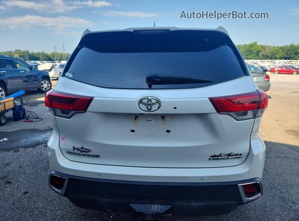 5TDDZRFH0JS860083 2018 TOYOTA HIGHLANDER White Հետևի տեսք