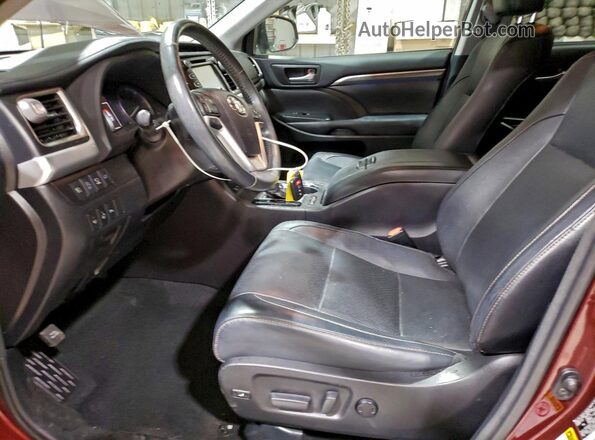 5TDDZRFH2JS843771 2018 TOYOTA HIGHLANDER Burgundy Widok wnętrza z przodu